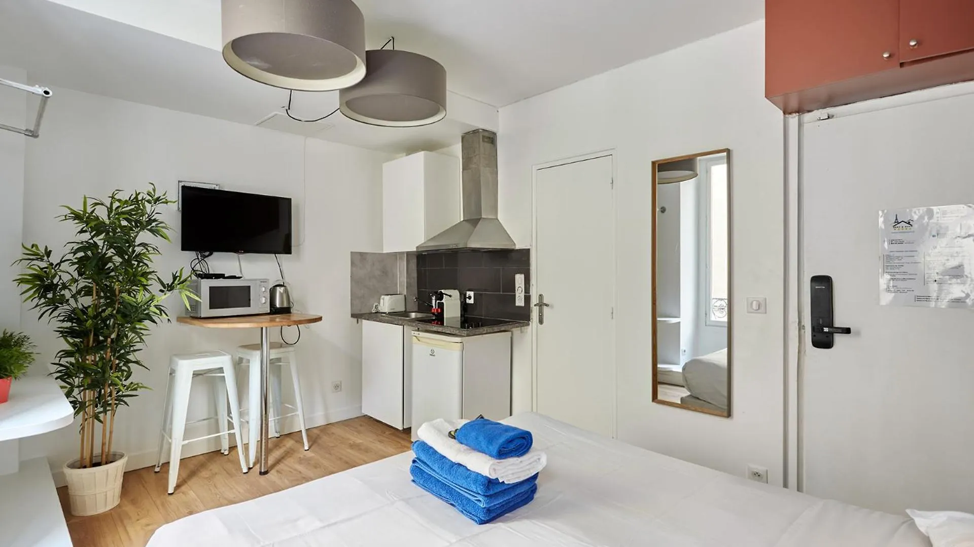 Apartment Rent A - Caire, Montorgueil *
